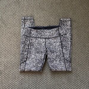 Lululemon Athletic Gray/Black/White Reflective Splatter Patterned Leggings